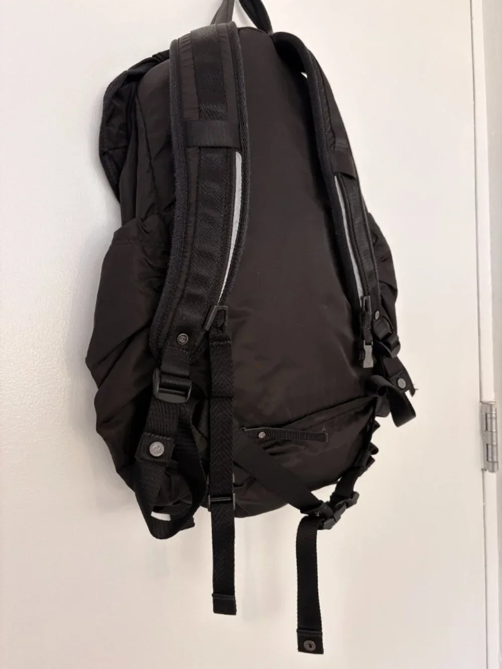 Lululemon Black Nylon Ruched Flap Backpack Multiple Pockets Retro 19